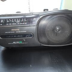 短波ラジオ　アイワ　AIWA