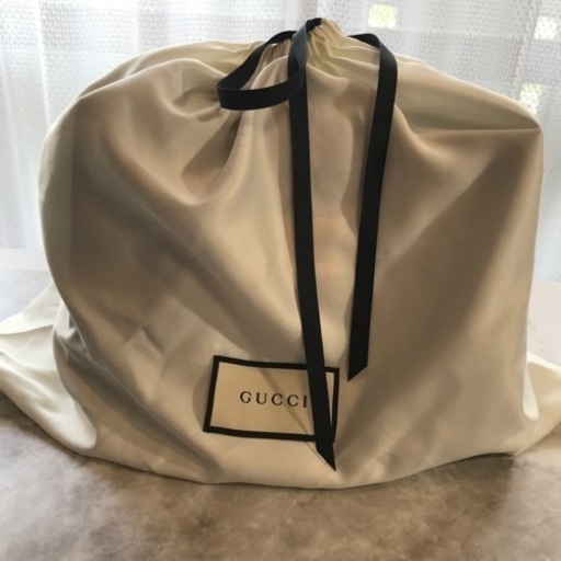 GUCCIショルダーバック?