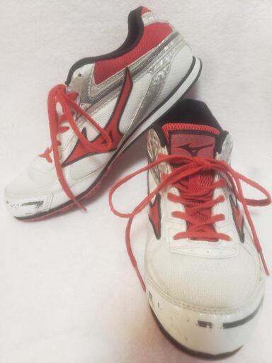 陸上スパイクmizuno23.5
