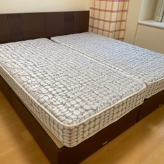 シングルベッド　2つの画像