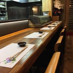 海鮮系居酒屋の調理・ホールスタッフ募集！の画像