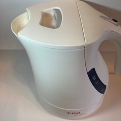 【お値下げ済です】ティファール 電気ケトル 1.2ℓ ホワイト モデル405の画像