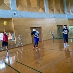 毎月やるぞ！　初心者バレー
