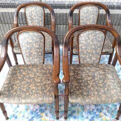 オールド カリモク KARIMOKU アームチェア 4脚セット ★ 木製 椅子 背もたれ 昭和レトロ 当時物 【引き取り場所】 東京都調布市 近隣配送有の画像