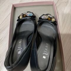 Dianaパンプスの画像