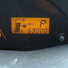 宮城県 21年1000cc トヨタヴィッツ 走行69000km 車検有り即使用可能の画像