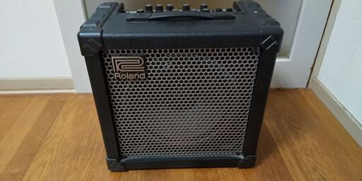【直取限定価格】おすすめ!!ローランド♪ギターアンプ♪Roland♪CUBE-30♪モデリング機能搭載♪動作品♪自宅練習、部活、ハコ等に♪