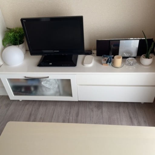 テレビボード