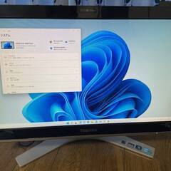 中古 東芝モニター一体型 dynabook Qosmio D71...