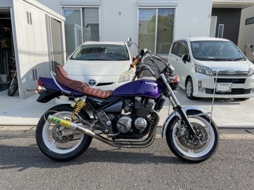 ゼファー400 ゼファーχ チョビ三シート(取り付け画像あり)