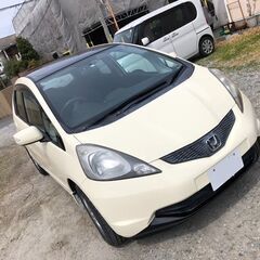 【車検R5年10月迄】フィット 低走行 ツートンカラー全塗装済！地デジナビ付きの画像