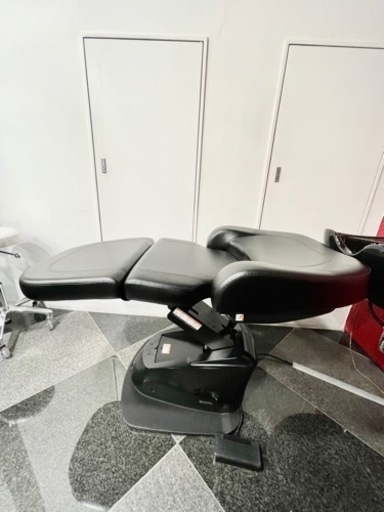 シャンプー台椅子タカラベルモント　レガシ　SC-LGM  定価価格　40万相当