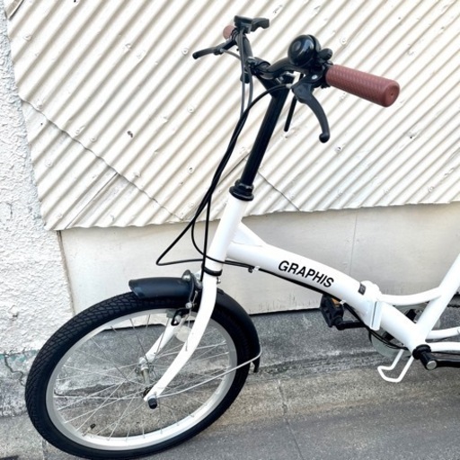 未使用 保管品 折りたたみ自転車 20インチ シマノ製6段ギア 折り畳み 反射シール付属 GRAPHIS (グラフィス) ) ホワイト