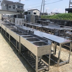 ステンレス台　大量入荷しています‼️の画像