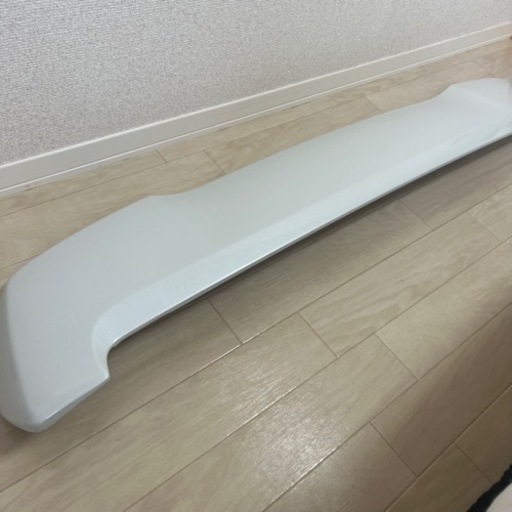 【値下げしました】80型 NOAH / VOXY 純正リアスポイラー