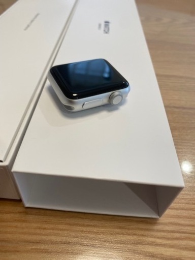 Apple Watch series3 38mm Silver Aluminum Sport Band White 