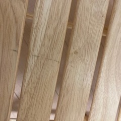 机と椅子の画像