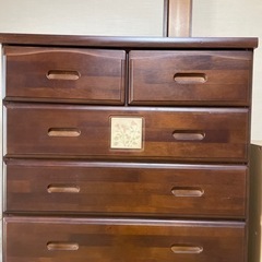 【お譲り先決定】低めのタンス　箪笥　たんす　家具　衣類収納　キャビネットの画像