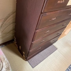 【お譲り先決定】低めのタンス　箪笥　たんす　家具　衣類収納　キャビネットの画像