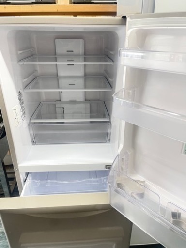 中古激安！￥27000❗️ 日立265リットル3ドア2016年製