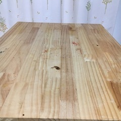木のテーブル　木の板までもらってくれる方0円の画像