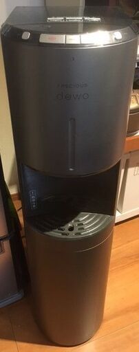 ウォーターサーバー（フレシャスdewoメタリックブラック）