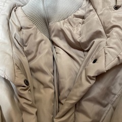 コート　黒と白