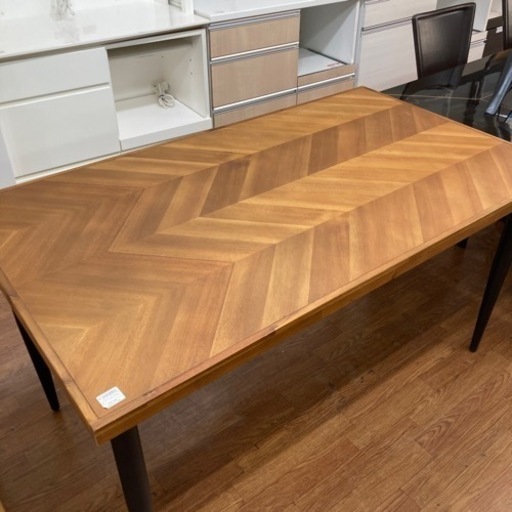 Francfrancのダイニングテーブル　レッタ　入荷しました！