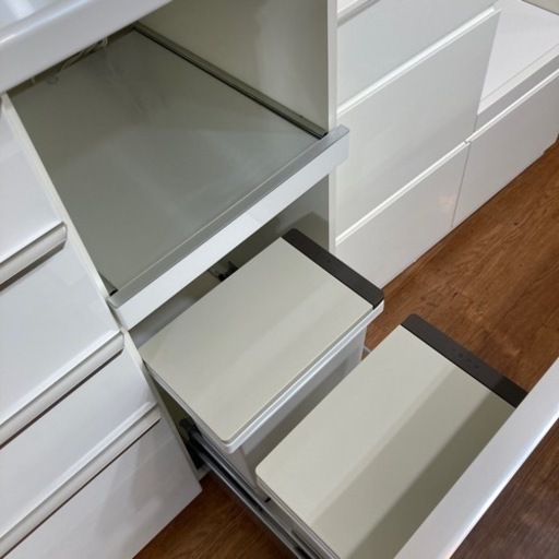 Pamounaの2枚スライド扉レンジボード入荷致しました！