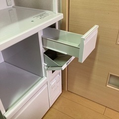 ニトリ　米びつ付きレンジ台の画像