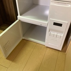 ニトリ　米びつ付きレンジ台の画像