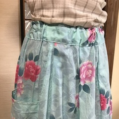 浴衣リメイク　ロングスカート　水色に花柄の画像