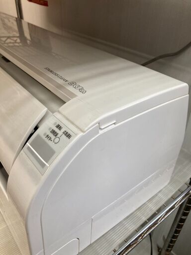 ☆中古￥21,500！【会員価格￥21,500】HITACHI　日立　2.2kwルームエアコン　家電　2019年製　RAS-D22J(