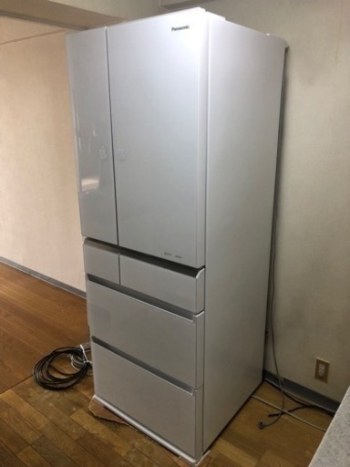 Panasonic パナソニック NR-F552XPV-X 6ドア 551L オニキスミラー 2017年製 エコナビ/ナノイー 自動製氷 真ん中冷凍 ガラスドア