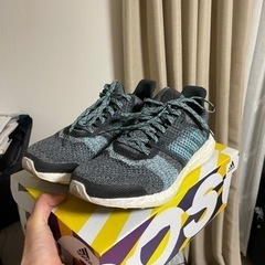 adidasランニングシューズ