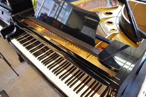 ヤマハ中古グランドピアノ　G3E（1977年製造）