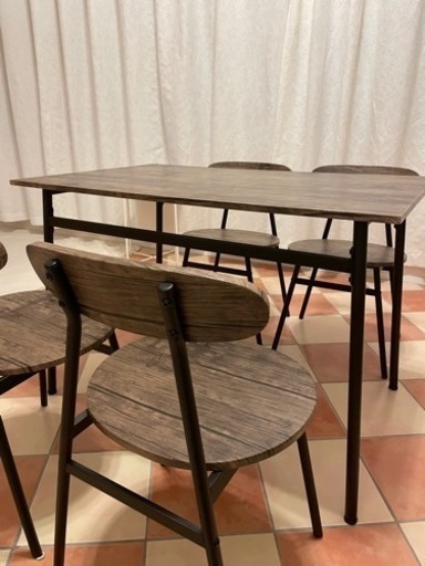 ☆ダイニングテーブル☆
