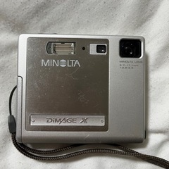 決まりました【再値下げ】デジタルカメラと充電器