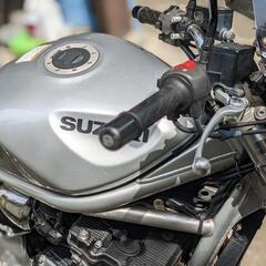 SUZUKIバンディットの画像