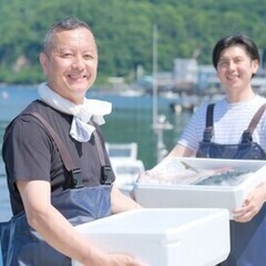 〈魚介類の集荷/出荷〉週3日~シフト希望通り◎未経験歓迎♪髪色自...