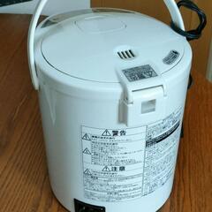 TIGER 電気ポット 2.2L PDR-G220の画像