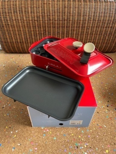 【値下げ】BRUNOコンパクトホットプレート　赤　セラミックコート鍋、スタンドノブ付