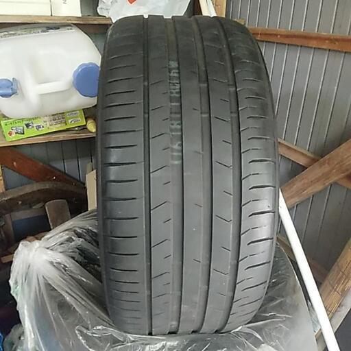 タイヤ　255/35/ZR19   96Y　4本セット