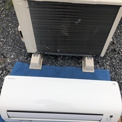 ダイキン　2019年製　8畳用エアコン