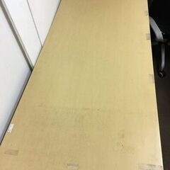 150x60 ニトリ パソコン用or普通の作業用机　ｘ１つ