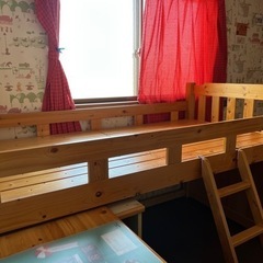 デスク付きロフトベッドの画像