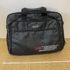 【さらに値下げ】NISHI ビジネスバッグ　13インチノートPCが入る