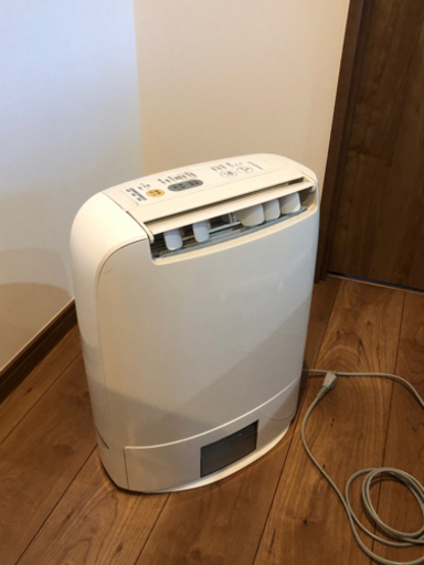 【取引中】衣類乾燥除湿機