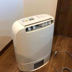 【取引中】衣類乾燥除湿機