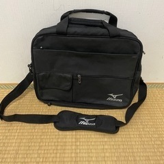 【さらに値下げ】ミズノ　ビジネスバッグ　13インチノートPCが入る